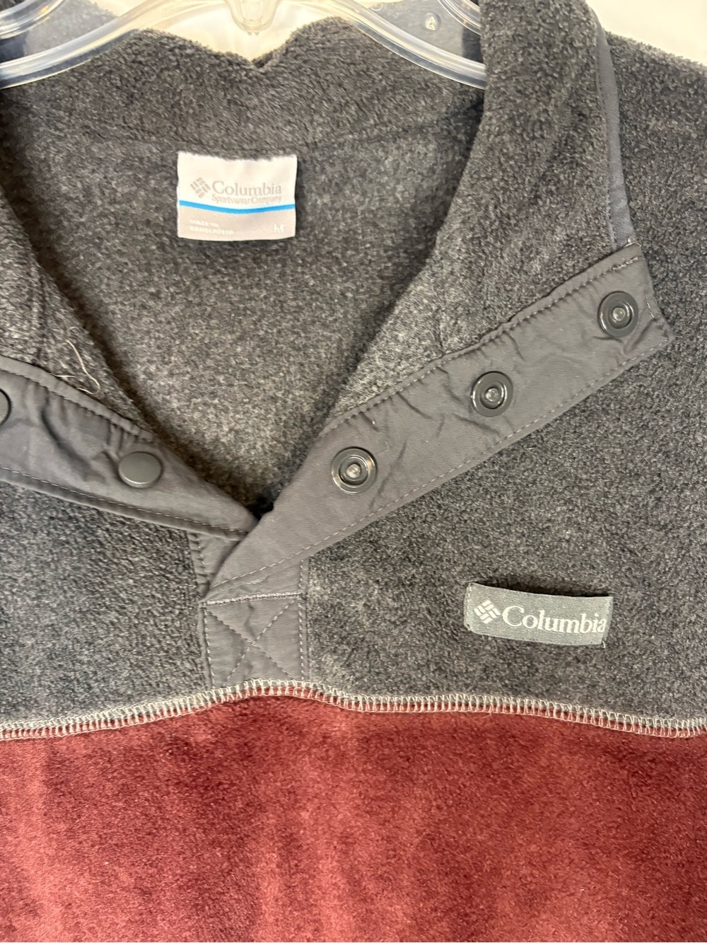 Columbia Pullover - Picture 3 of 3